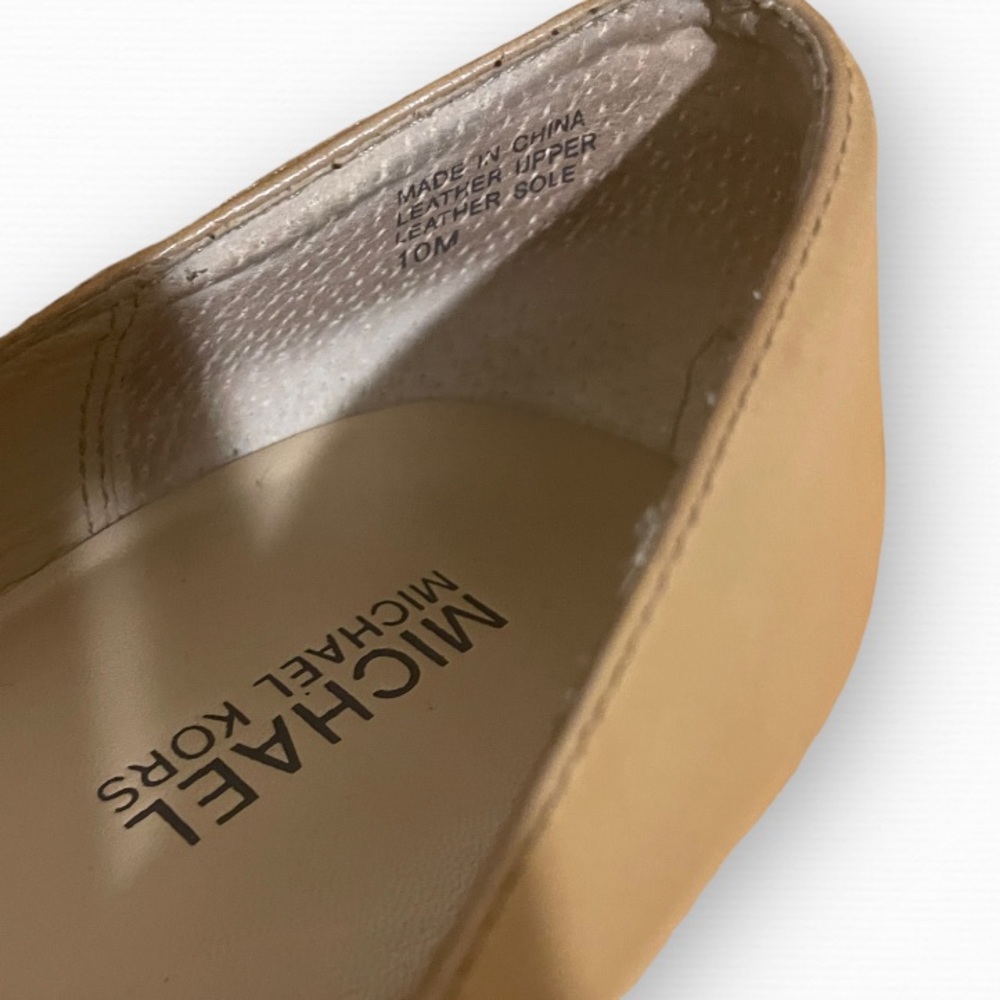 Beautiful bags and shoes! New styles every day! - Picture 10 of 10